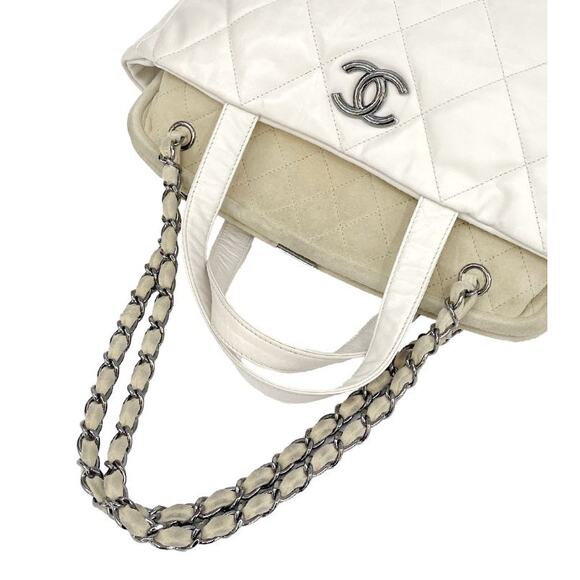 CHANEL White Portobello A-A3505 - Picture 6 of 12